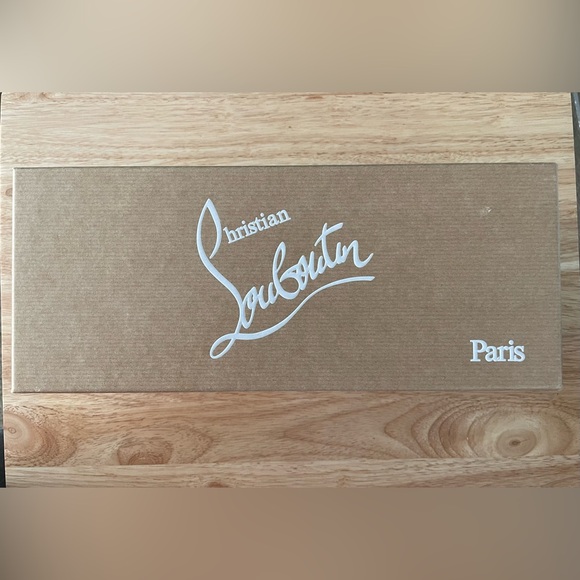 Christian Louboutin- Loubi Flip Donna Flat, black/red. Material- rubber. Size 37 - Picture 2 of 10